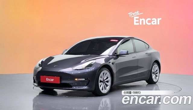 Tesla Model 3 Long Range AWD