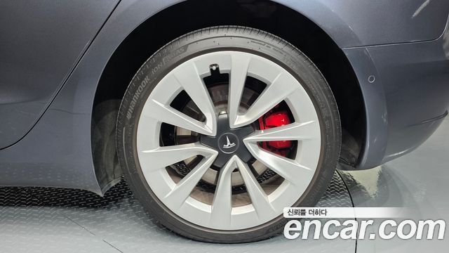 Tesla Model 3 Long Range AWD 2022 — фото 21