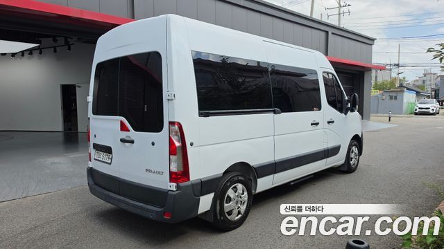 Renault Korea Master 2.3 13-Seater 2020 — фото 2