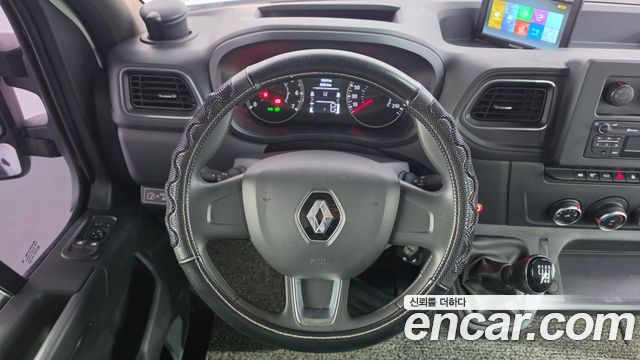 Renault Korea Master 2.3 13-Seater 2020 — фото 14