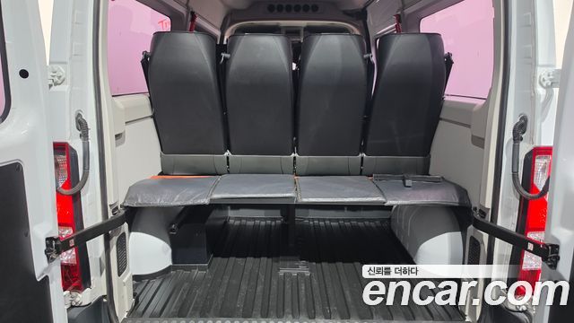 Renault Korea Master 2.3 13-Seater 2020 — фото 17