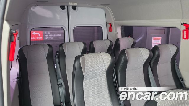 Renault Korea Master 2.3 13-Seater 2020 — фото 18