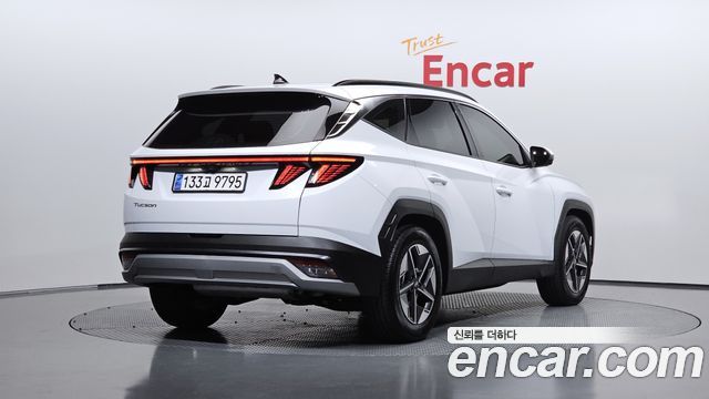 Hyundai Tucson Hybrid (NX4) HEV 1.6 2WD Inspiration 2024 — фото 2