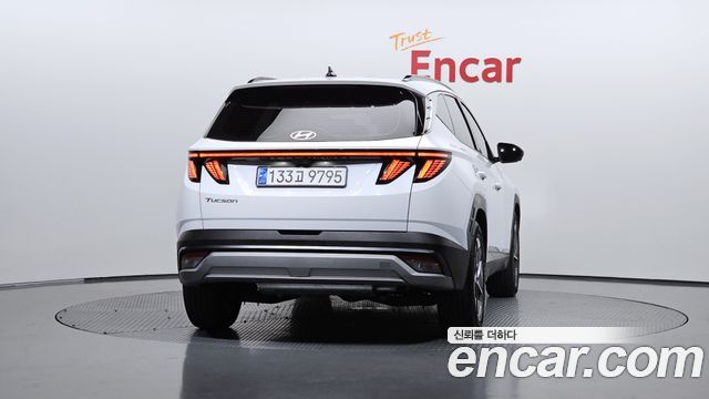 Hyundai Tucson Hybrid (NX4) HEV 1.6 2WD Inspiration 2024 — фото 4