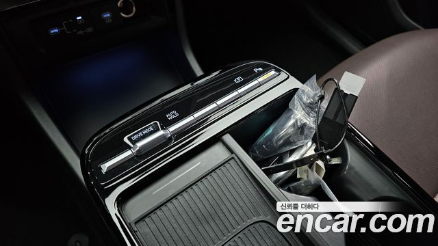 Hyundai Tucson Hybrid (NX4) HEV 1.6 2WD Inspiration 2024 — фото 34