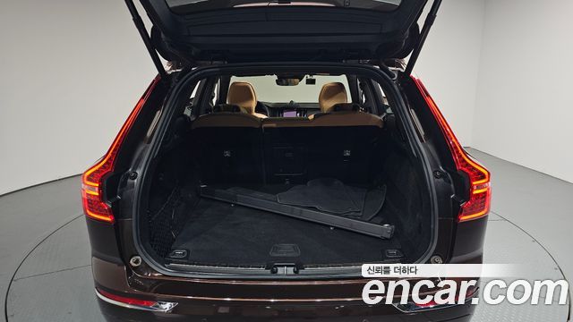 Volvo XC60 (II) B6 Inscirtion 2021 — фото 20