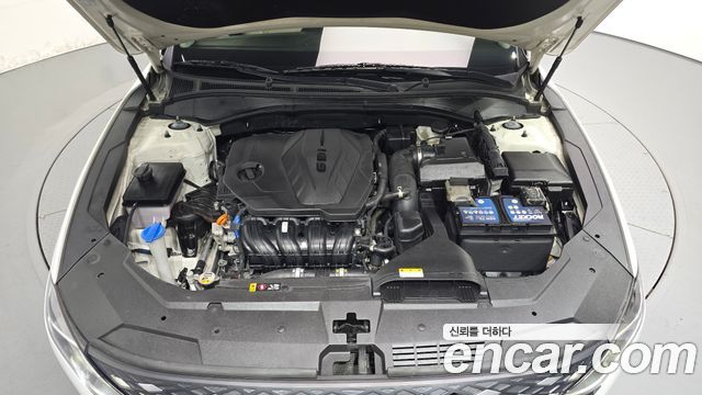 Hyundai Grandeur (IG) 2.5 Le Blanc 2023 — фото 6
