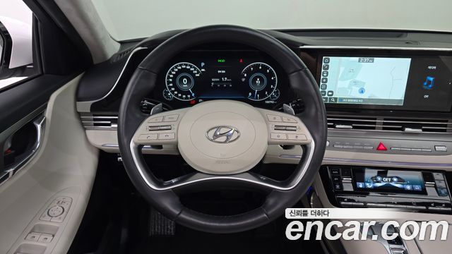 Hyundai Grandeur (IG) 2.5 Le Blanc 2023 — фото 13