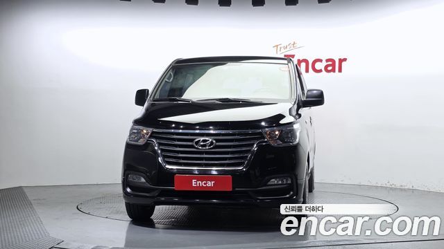 Hyundai Grand Starex Wagon 11-Seater Modern 2019 — фото 3