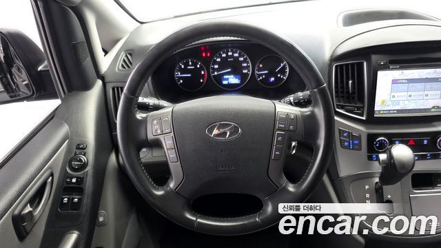 Hyundai Grand Starex Wagon 11-Seater Modern 2019 — фото 13