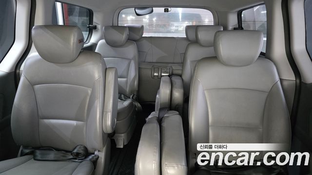 Hyundai Grand Starex Wagon 11-Seater Modern 2019 — фото 18