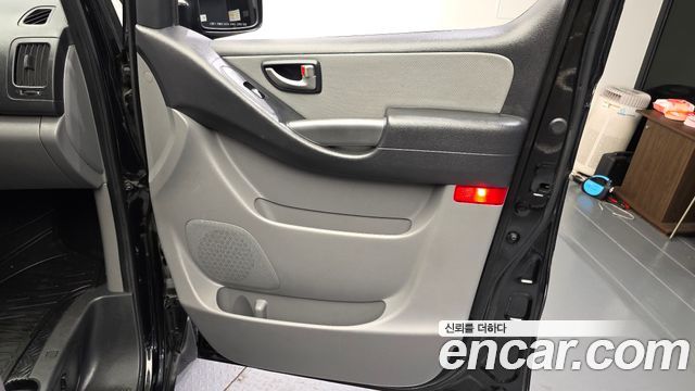 Hyundai Grand Starex Wagon 11-Seater Modern 2019 — фото 24