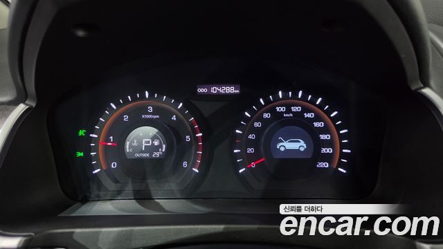 KG Mobility (SsangYong) Korando C 2.0 RX 2WD DLX 2015 — фото 8