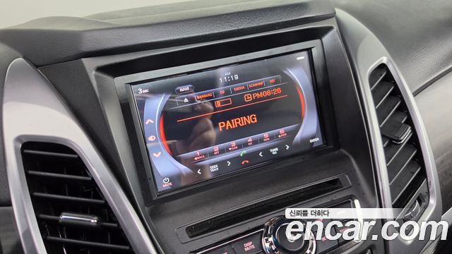 KG Mobility (SsangYong) Korando C 2.0 RX 2WD DLX 2015 — фото 14