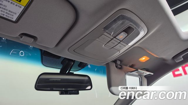 KG Mobility (SsangYong) Korando C 2.0 RX 2WD DLX 2015 — фото 17