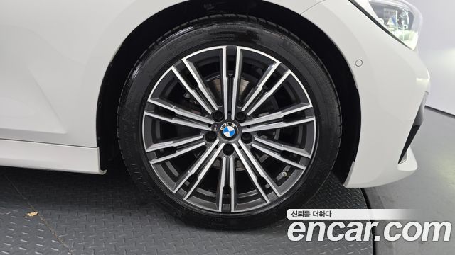 BMW 3 Series (G20) 320i M Sport 2020 — фото 21