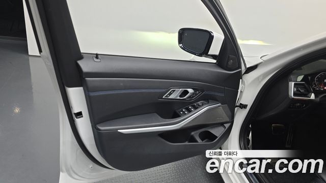 BMW 3 Series (G20) 320i M Sport 2020 — фото 24