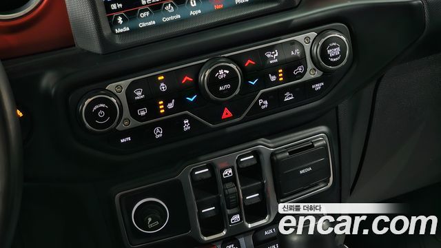 Jeep Gladiator (JT) 3.6 Rubicon 2022 — фото 18