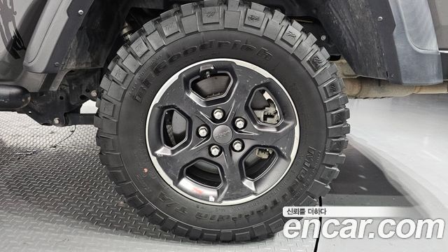 Jeep Gladiator (JT) 3.6 Rubicon 2022 — фото 21