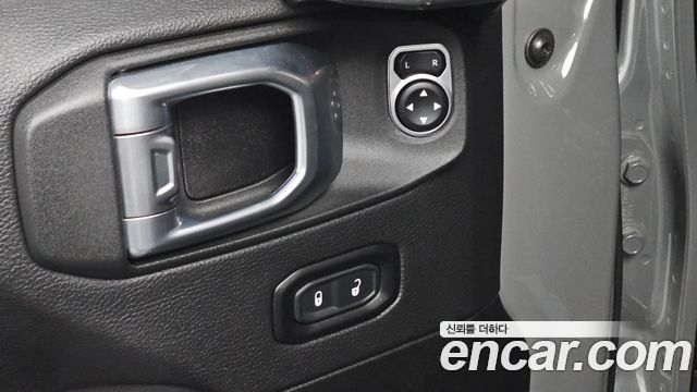 Jeep Gladiator (JT) 3.6 Rubicon 2022 — фото 29