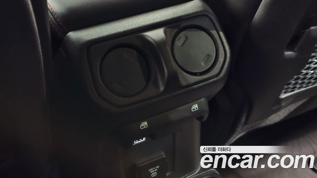 Jeep Gladiator (JT) 3.6 Rubicon 2022 — фото 30