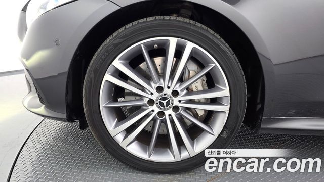 Mercedes-Benz CLS-Class (C257) CLS400d 4MATIC 2019 — фото 5