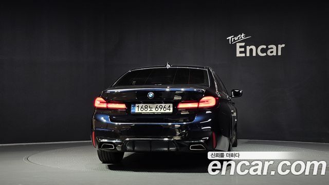 BMW 5 Series (G30) 523d xDrive M Sport 2021 — фото 4