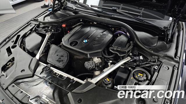 BMW 5 Series (G30) 523d xDrive M Sport 2021 — фото 6