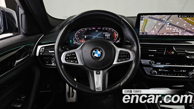 BMW 5 Series (G30) 523d xDrive M Sport 2021 — фото 13