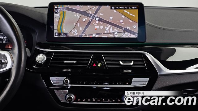BMW 5 Series (G30) 523d xDrive M Sport 2021 — фото 14