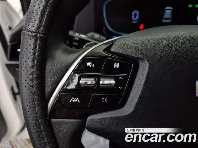 Kia Niro Prestige 2022 — фото 19
