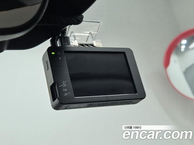 Kia Niro Prestige 2022 — фото 20