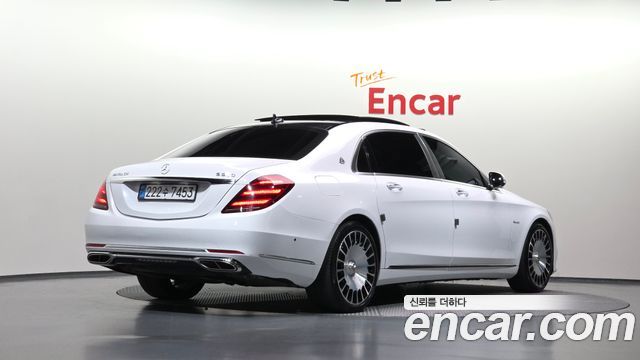 Mercedes-Benz S-Class (W222) Maybach S560 4MATIC 2018 — фото 2