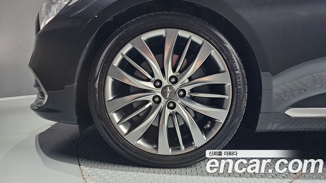 Genesis G80 3.3 GDI AWD Premium Luxury 2018 — фото 5