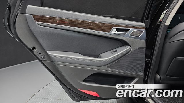 Genesis G80 3.3 GDI AWD Premium Luxury 2018 — фото 25