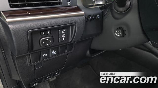 Lexus ES300h Supreme+ XV60 2018 — фото 35