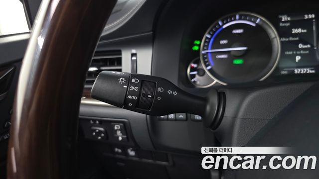 Lexus ES300h Supreme+ XV60 2018 — фото 43