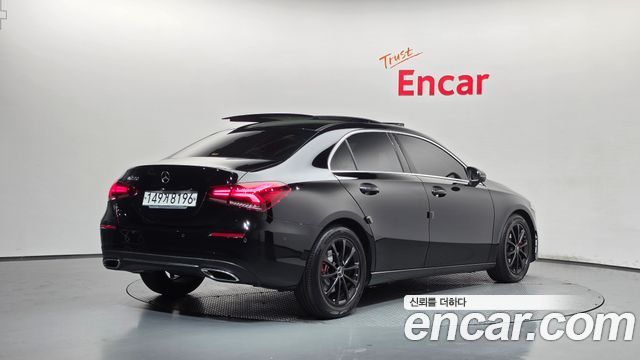 Mercedes-Benz A-Class (W177) A220 Sedan 2020 — фото 2