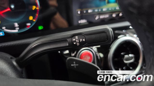 Mercedes-Benz A-Class (W177) A220 Sedan 2020 — фото 9