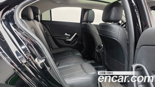 Mercedes-Benz A-Class (W177) A220 Sedan 2020 — фото 11