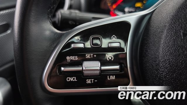 Mercedes-Benz A-Class (W177) A220 Sedan 2020 — фото 16