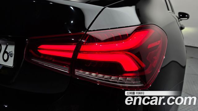 Mercedes-Benz A-Class (W177) A220 Sedan 2020 — фото 23