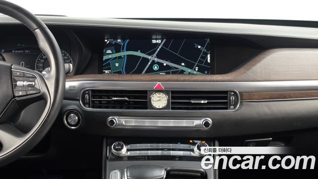 Genesis G90 5.0 AWD Limousine Prestige 2019 — фото 14