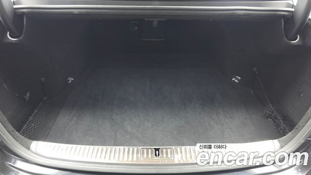 Genesis G90 5.0 AWD Limousine Prestige 2019 — фото 20