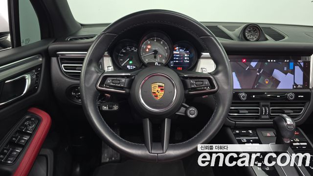 Porsche Macan 2.9 S 2022 — фото 13