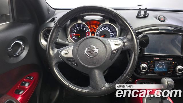 Nissan Juke 1.6 SV F15 2016 — фото 17