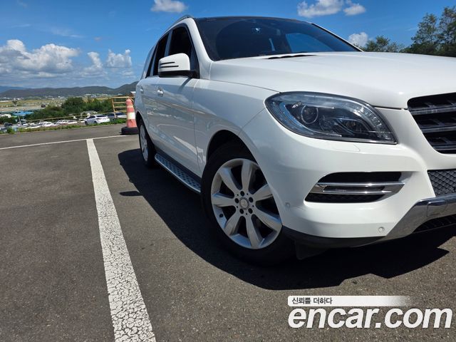 Mercedes-Benz M-Class (W166) ML250 BlueTEC 4MATIC 2015 — фото 2