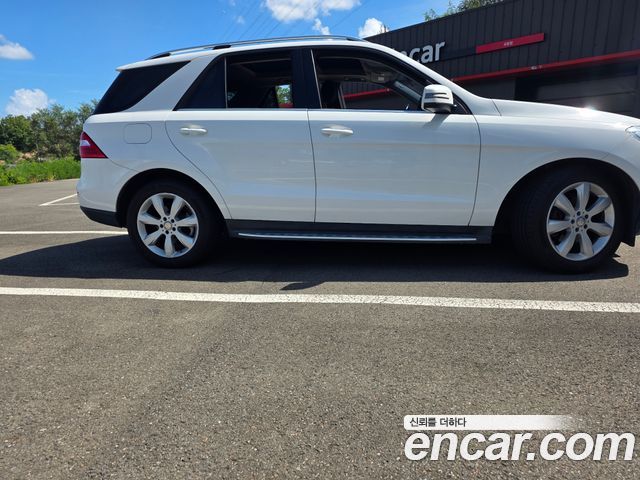 Mercedes-Benz M-Class (W166) ML250 BlueTEC 4MATIC 2015 — фото 3