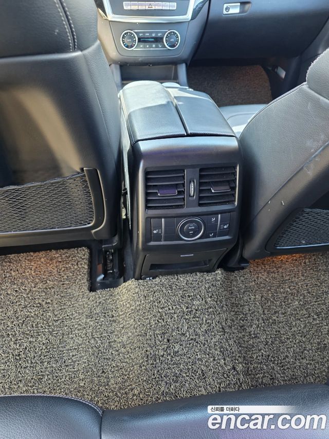Mercedes-Benz M-Class (W166) ML250 BlueTEC 4MATIC 2015 — фото 15