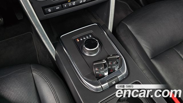 Land Rover Discovery Sport 2.0 TD4 SE (150PS) 2019 — фото 9